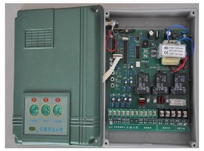【供應(yīng)優(yōu)質(zhì)軟啟動(dòng)多功能、伸縮門、平移門、自動(dòng)門、電動(dòng)門控制箱】?jī)r(jià)格,廠家,圖片,電動(dòng)車控制器,無(wú)錫靈達(dá)機(jī)電科技-